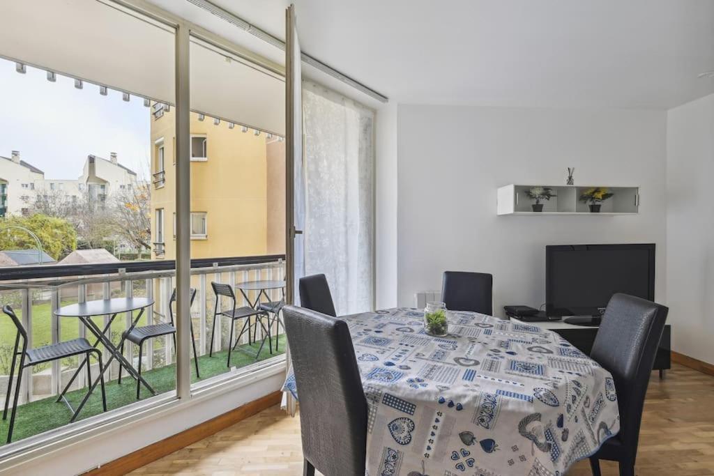 "Joie De Vivre" - Parisian Spacious & Charming Flat Asnieres-sur-Seine Luaran gambar